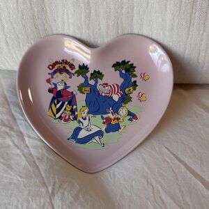 Tokyo Disney Resort Heart-Shaped Pink Alice in Wonderland Plate